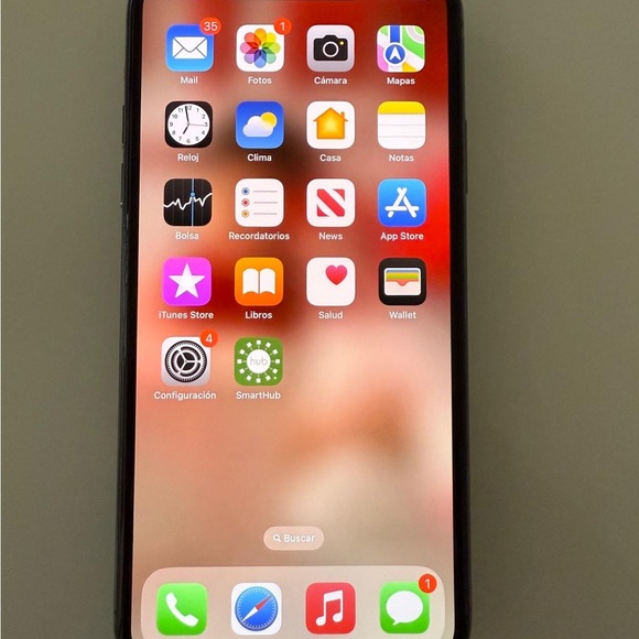 Apple iPhone Black Sleek Design Advanced Features